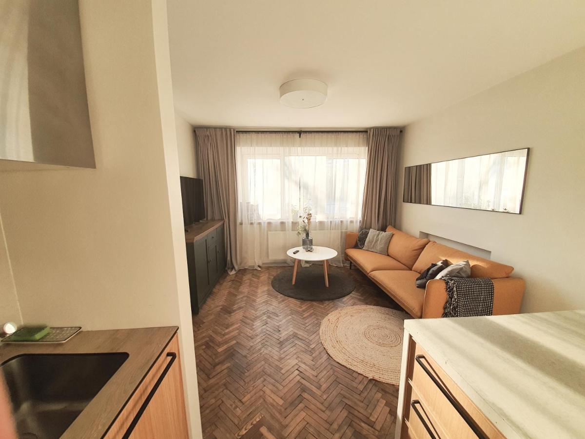 Downtown Apartment Rentals 2 Šiauliai Dış mekan fotoğraf