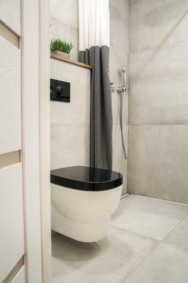 Downtown Apartment Rentals 2 Šiauliai Dış mekan fotoğraf